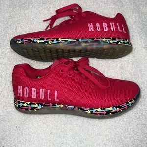 NoBull United in Movement Trainers, women’s size 8, pink
